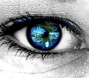 Les yeux ouverts...