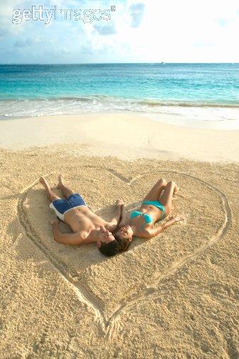 L'amour sur la plage...