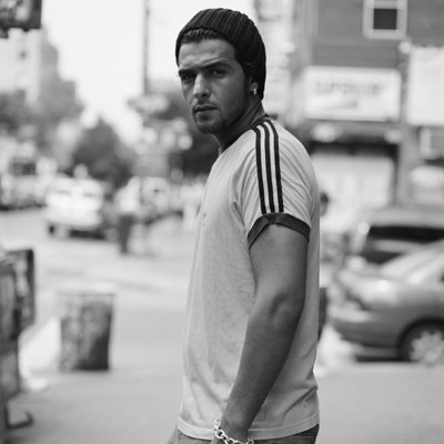 9)    Maxim Nucci: chanteur et compositeur